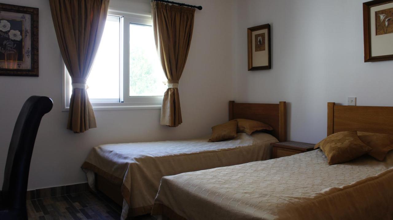 Limnaria Westpark 113 Apartment Paphos ภายนอก รูปภาพ