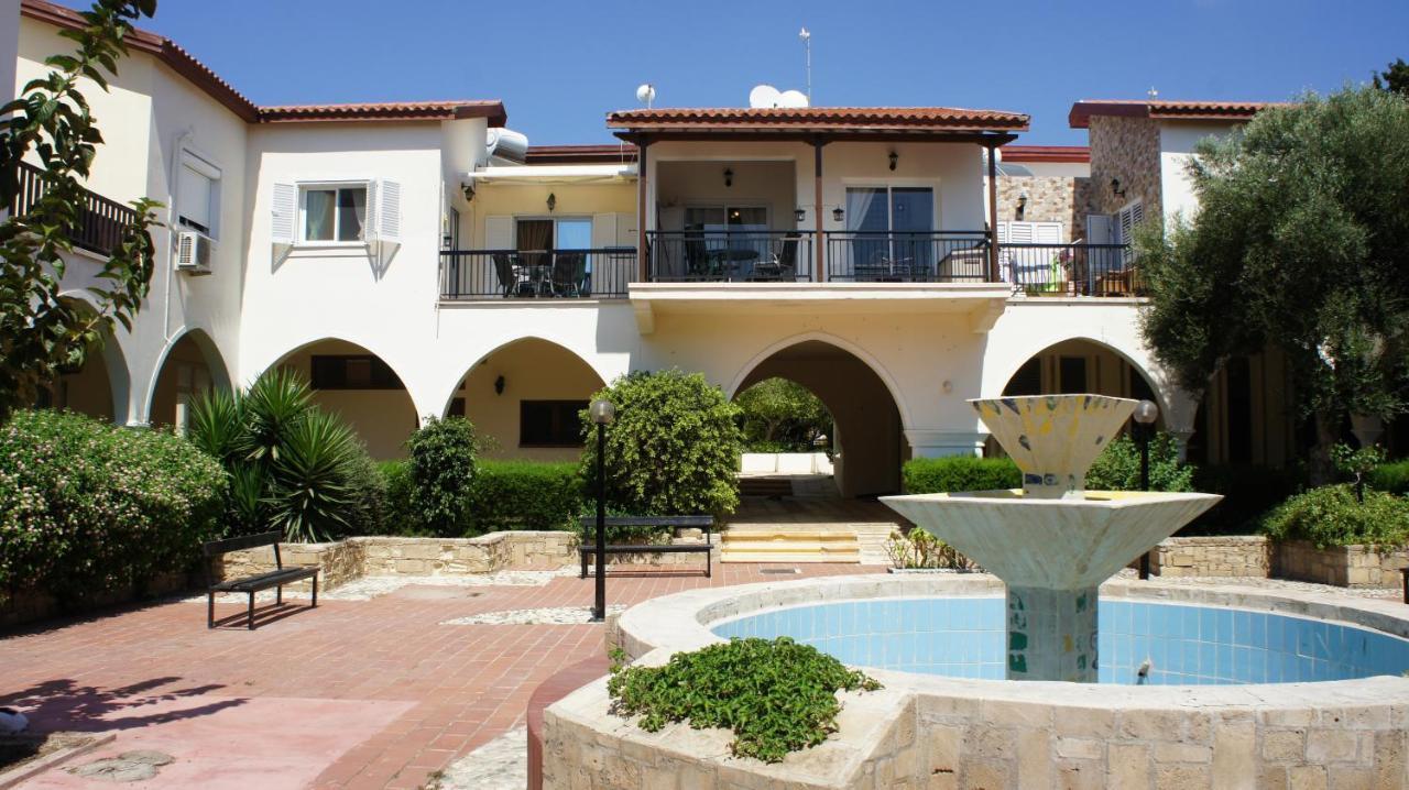 Limnaria Westpark 113 Apartment Paphos ภายนอก รูปภาพ
